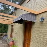 French canopy with scalloped edge